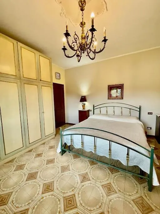 Casa Narcisa La Tua Oasi Tra Vigne E Olivi Apartment Montecarlo Italy